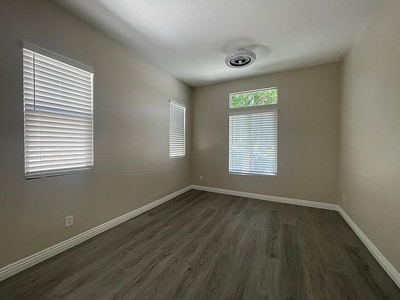 5th image of 34017 Leon St