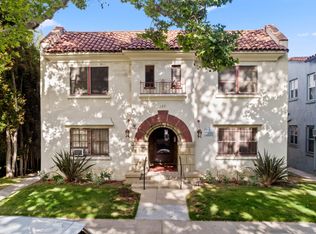 120 N Almont Dr #2, Beverly Hills, CA 90211
