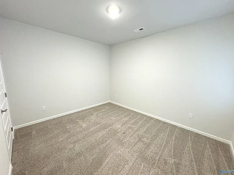180 Little Britain St — Photo 11