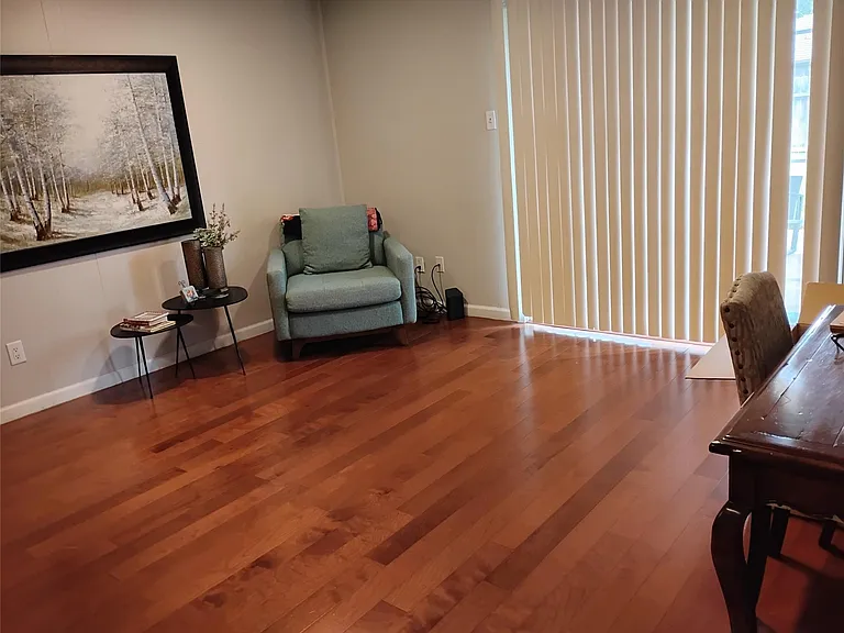 5431 Grape St — Photo 10