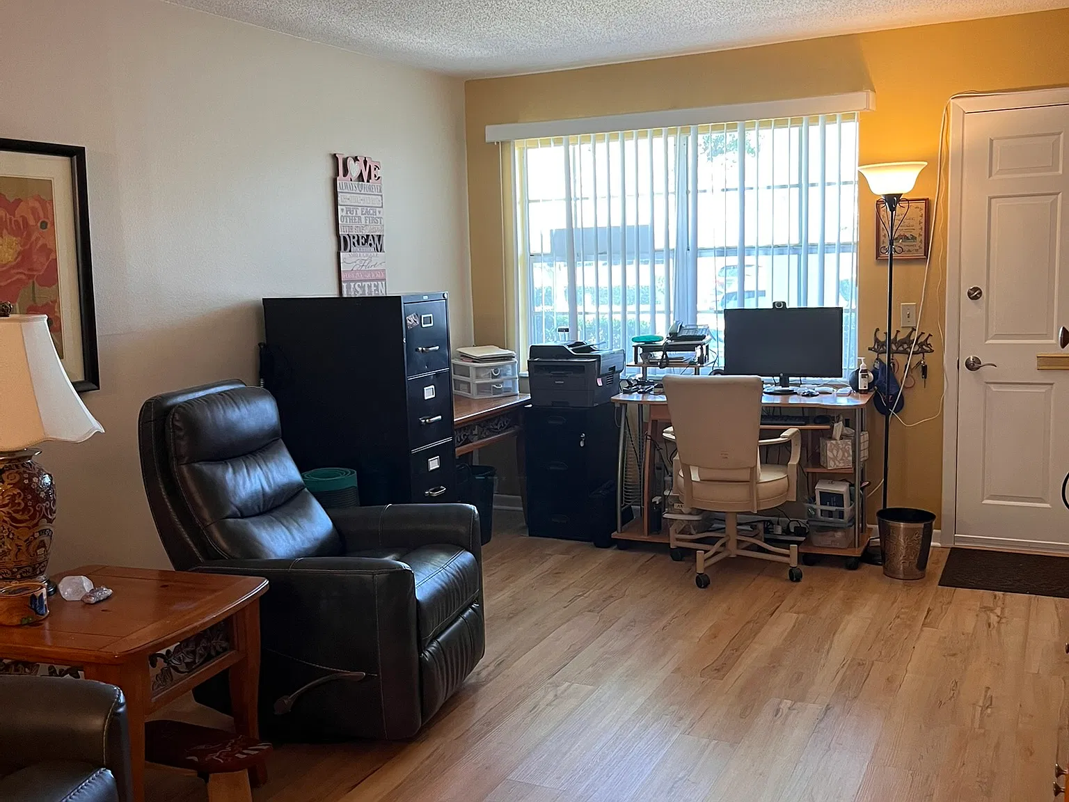 2 bed, 1180 sqft, $1,850 — Photo 2
