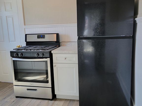 3rd image of 64 Hazeltine Kenmore Ky