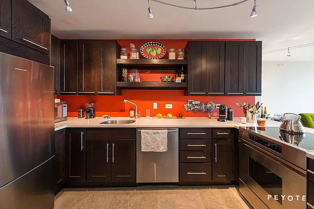 2 E Erie St #2906 — Photo 3