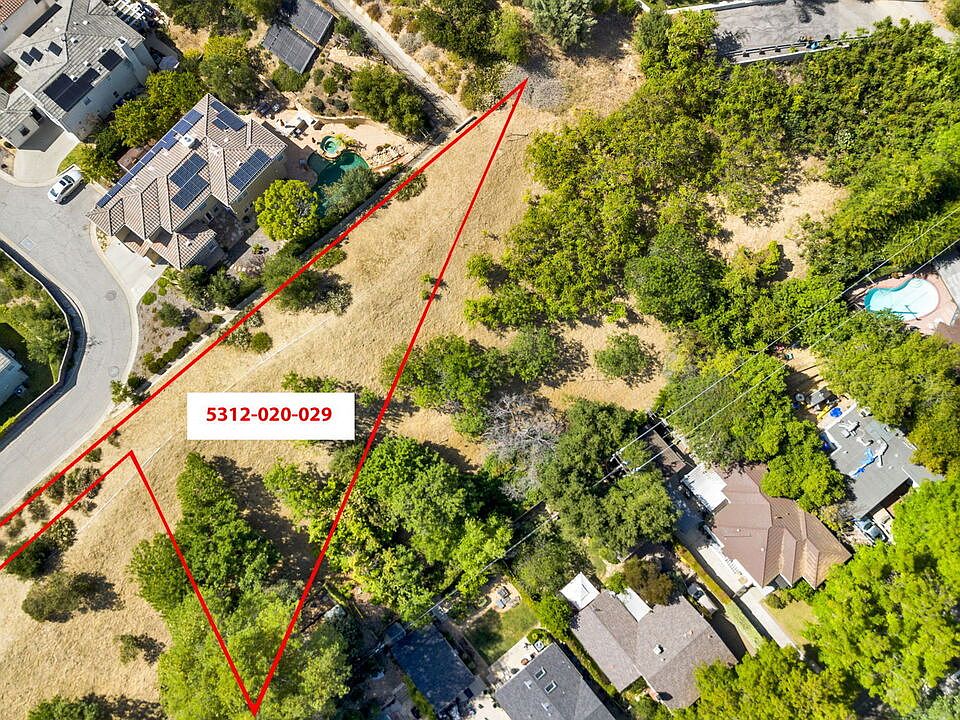 1st image of 1 Oak Hill Ave