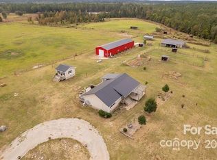 945 Field Trial Rd, Camden, SC 29020