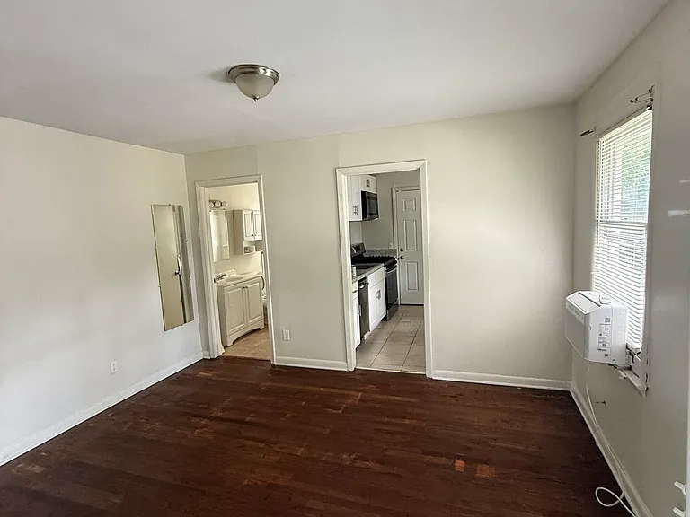 55 Griggs St SW — Photo 4