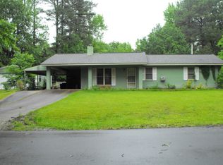 124 Crestwood Dr, De Queen, AR 71832