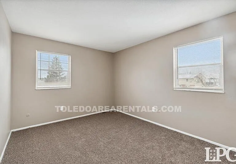 28776 Starbright Blvd — Photo 18
