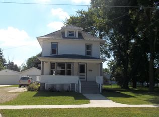 501 W 3rd St, Sumner, IA 50674