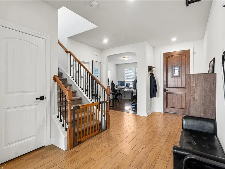 6713 Ondantra Bnd — Photo 12