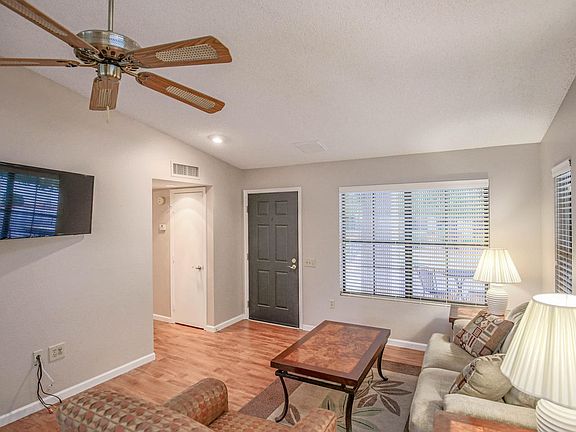 3rd image of 20454 N Broken Arrow Dr