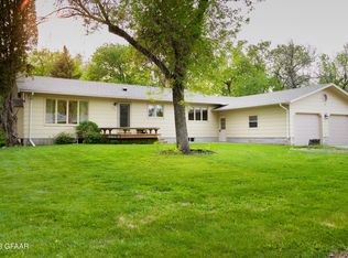 515 Park St, Saint Thomas, ND 58276