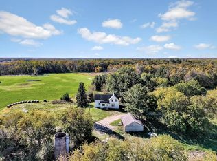 19795 325th St, Shafer, MN 55074