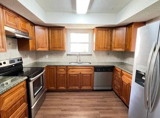 815 W Rochelle Rd, Irving, TX 75062