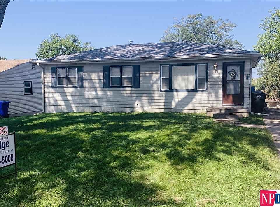 1st image of 418 Highland Dr