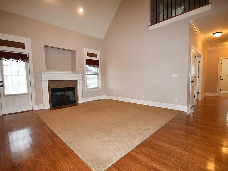 8751 Seven Lakes Dr — Photo 4