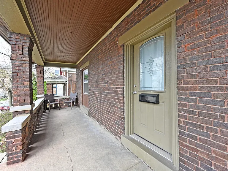 336 Warner St — Photo 4