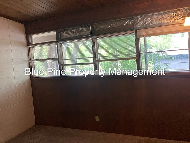 390 W 14th St #6 — Photo 5