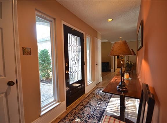 3rd image of 3118 Oak Leaf Ct