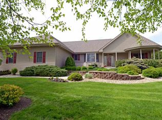 7504 Summit Rdg, Middleton, WI 53562
