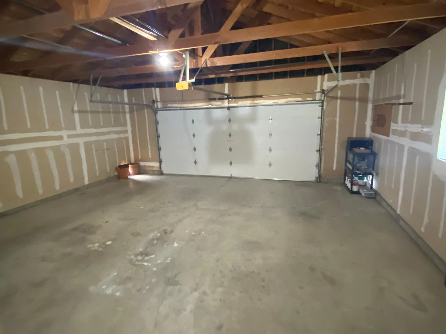 732 Duffin Dr — Photo 4
