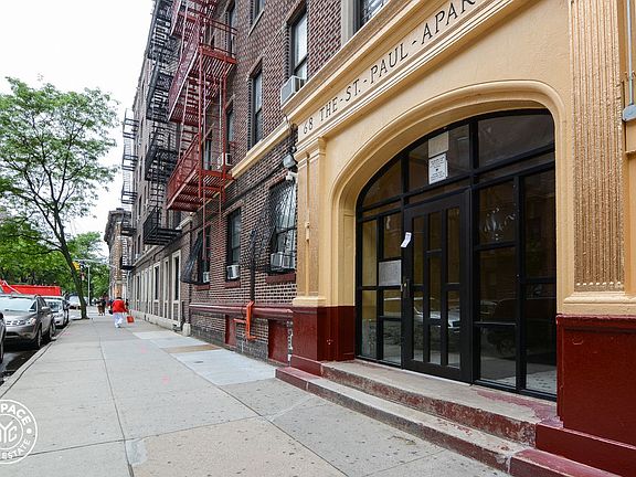 4th image of 68 Saint Pauls Pl APT C5