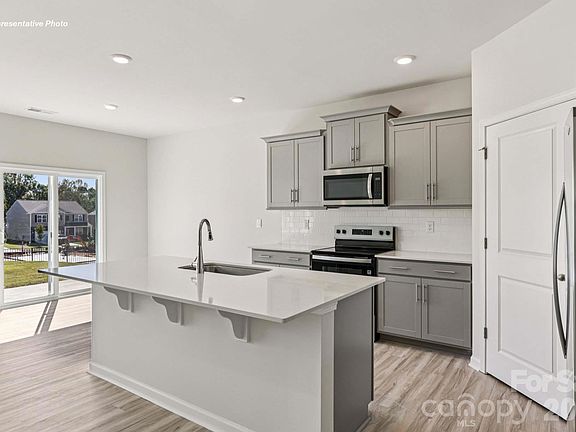 7th image of this home