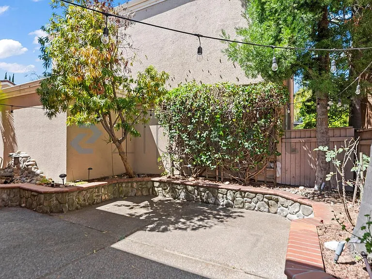 5830 Chambertin Dr — Photo 33