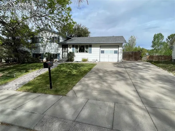 4620 Scenic Cir, Colorado Springs, CO 80917