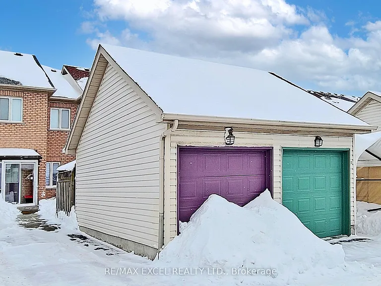 24 John Gary Dr — Photo 41