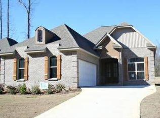815 River Birch Cir, Wetumpka, AL 36093