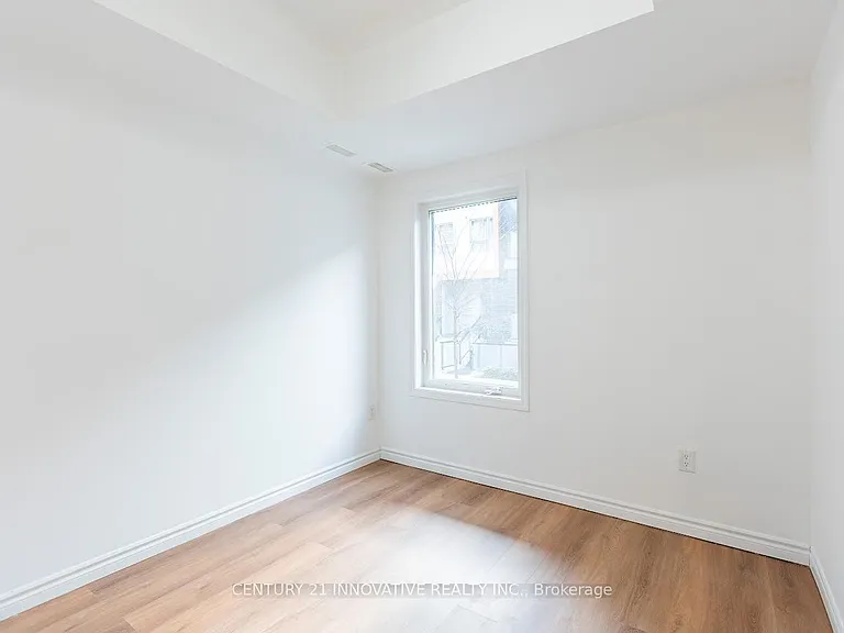 2791 Eglinton Ave E #511 — Photo 12