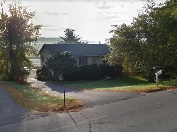 265 N East St #3, Amherst, MA 01002