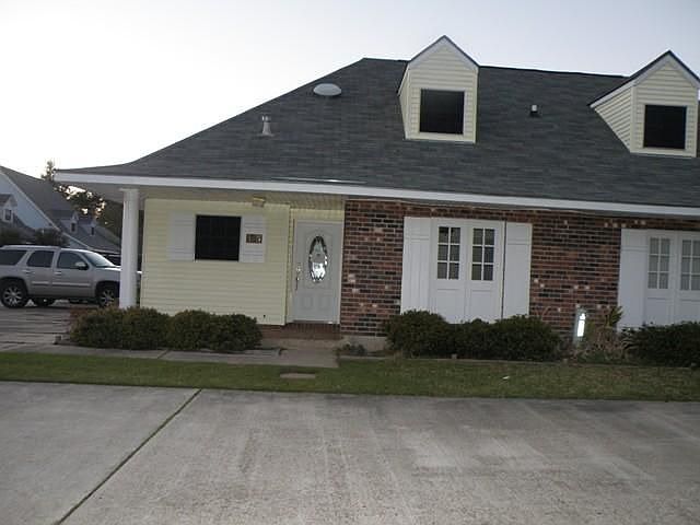 FrontView1