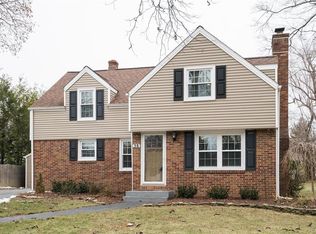 38 Monroe Dr, Buffalo, NY
