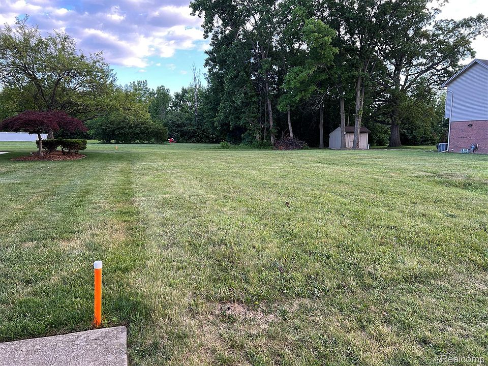 16689 Carter Rd, photo 3