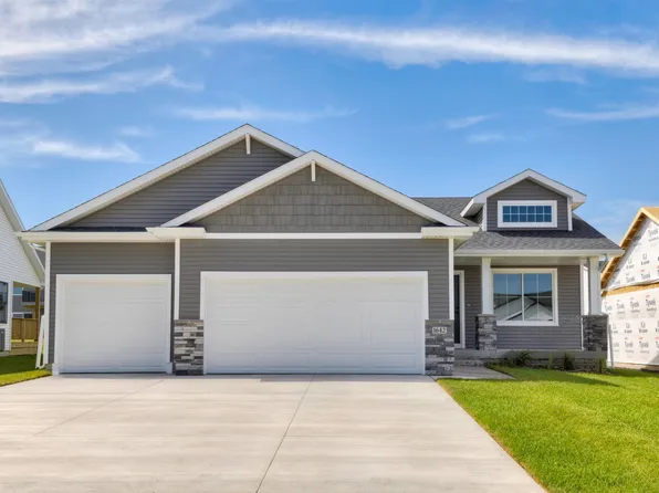 1642 22nd Ave SE, Altoona, IA 50009