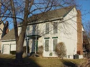 8231 N Birch Ln, Kansas City, MO 64151