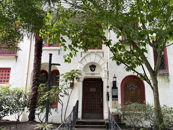 323 16th Ave E APT 102, Seattle, WA 98112