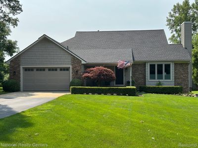 2991 Seymour Lake Rd, Oxford, MI, 48371