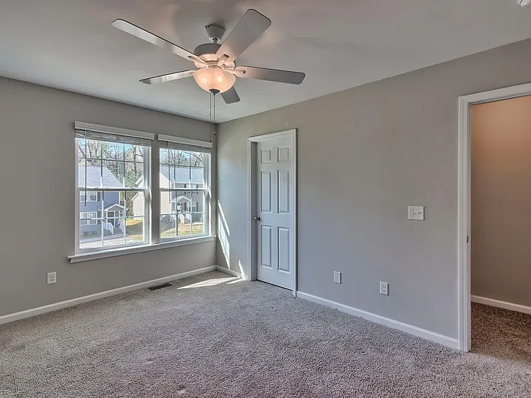 456 S Church St #D — Photo 24
