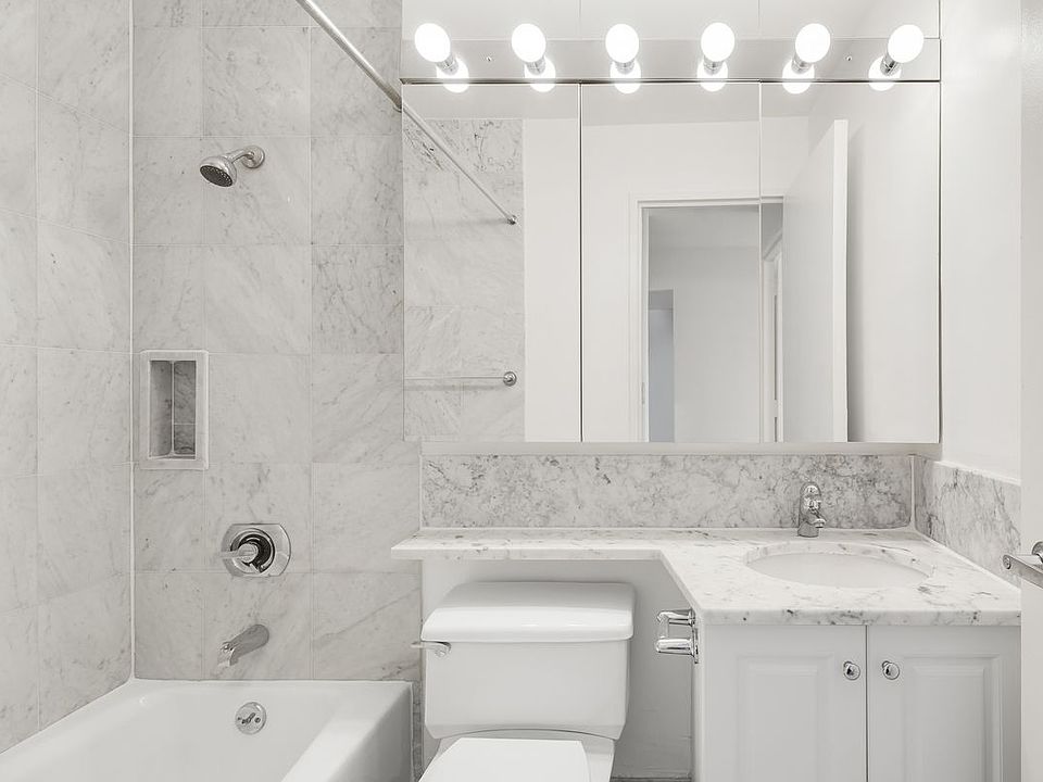 1st image of 235 W 56th St APT 25K