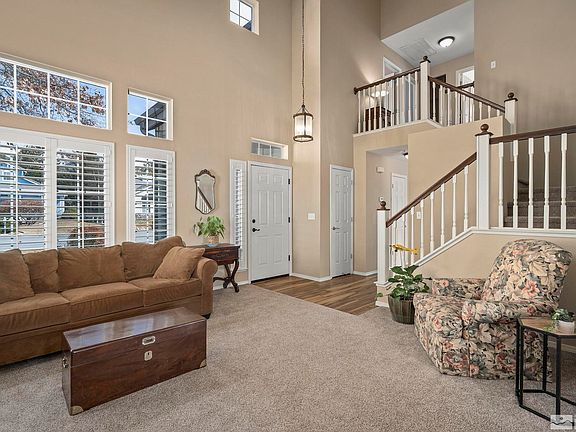 3rd image of 2265 Vista Terrace Ln