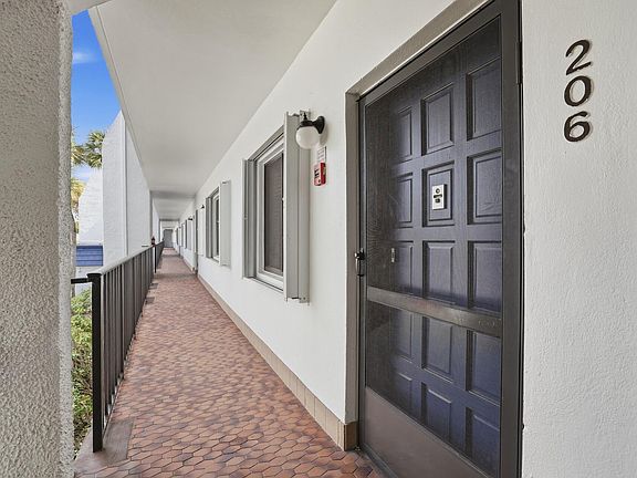 2nd image of 4545 Luxemburg Court #206