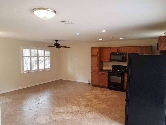 2nd image of 510 1st Ave