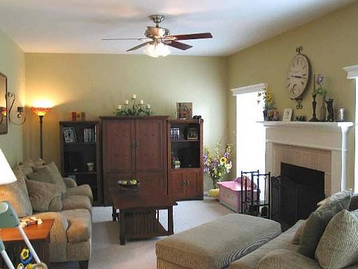 3rd image of 9913 RAMBLIN RIVER DR