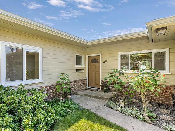 3rd image of 1656 Julianne Place