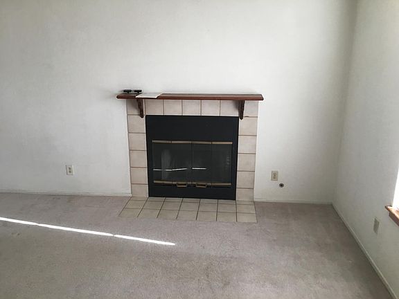 3rd image of 31 E Colorado Blvd