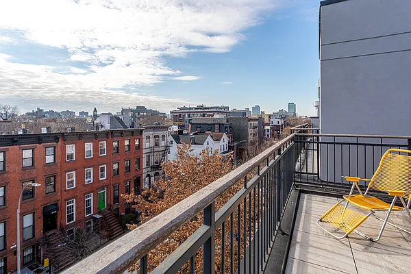 Rented by Douglas Elliman | media 23