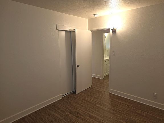 4th image of 512 San Jose Ave